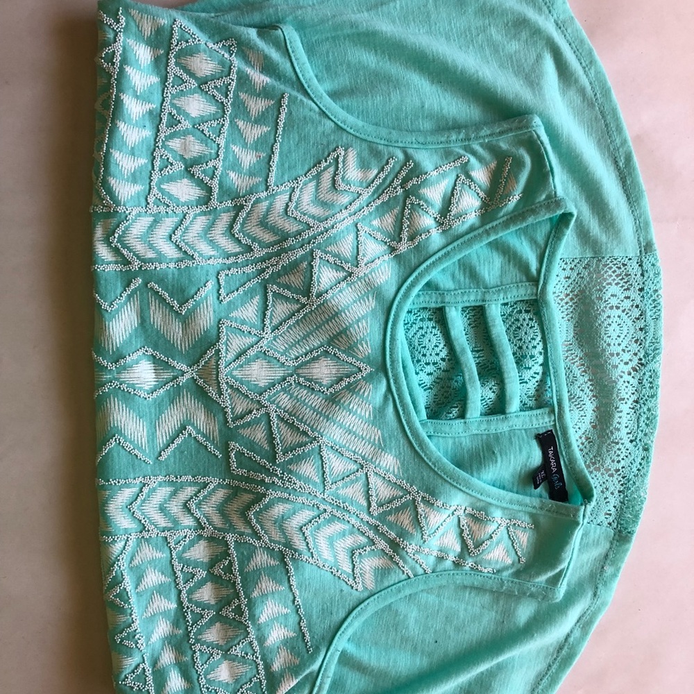 Beaded tank